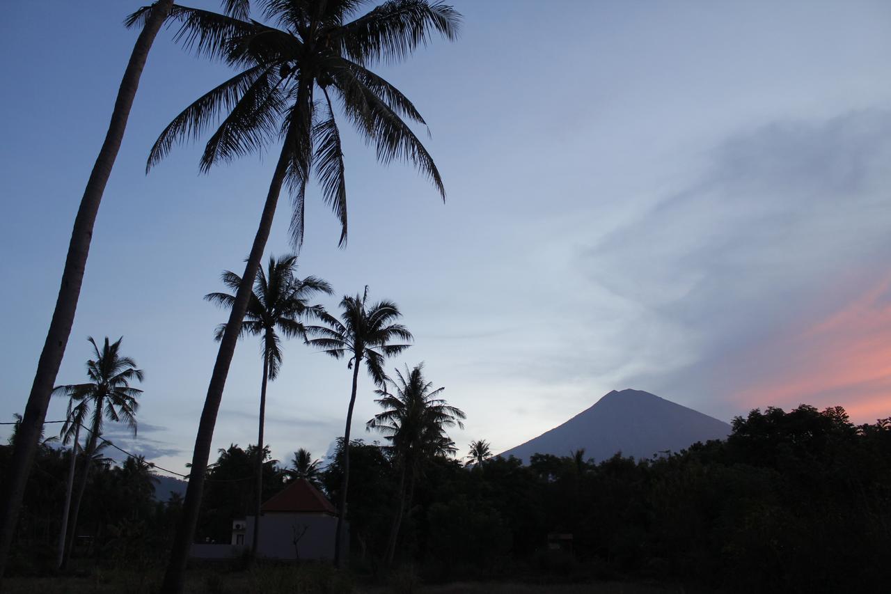 Bunga Laut Bungalow Amed Exterior foto